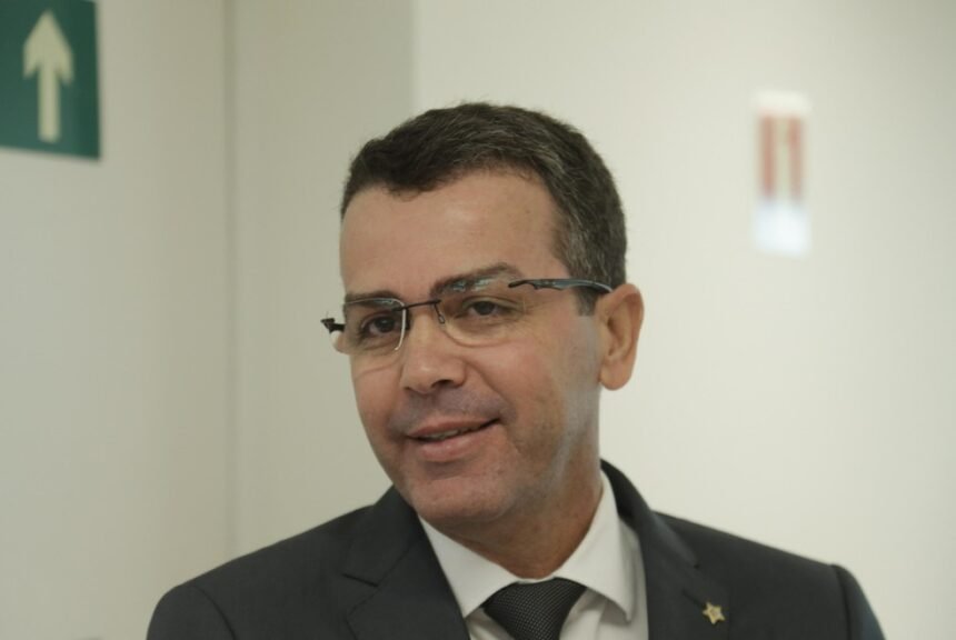 Rivaldo Barbosa, ex-chefe da Polícia Civil do Rio, foi preso suspeito de envolvimento no assassinato de Marielle Franco — Foto: Gabriel de Paiva/Agência O Globo