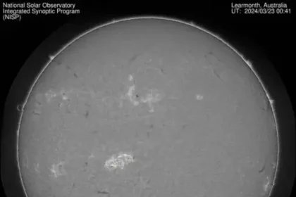 Poderosa erupção solar dupla pode causar tempestade geomagnética de grau forte na Terra