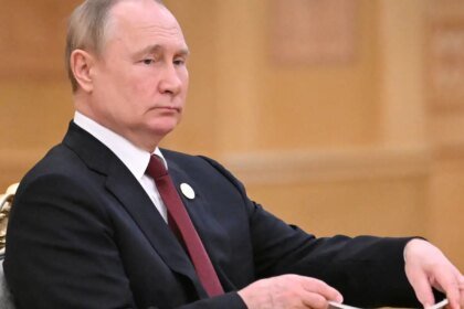 Rússia: primeiros resultados indicam vitória de Putin com quase 90%